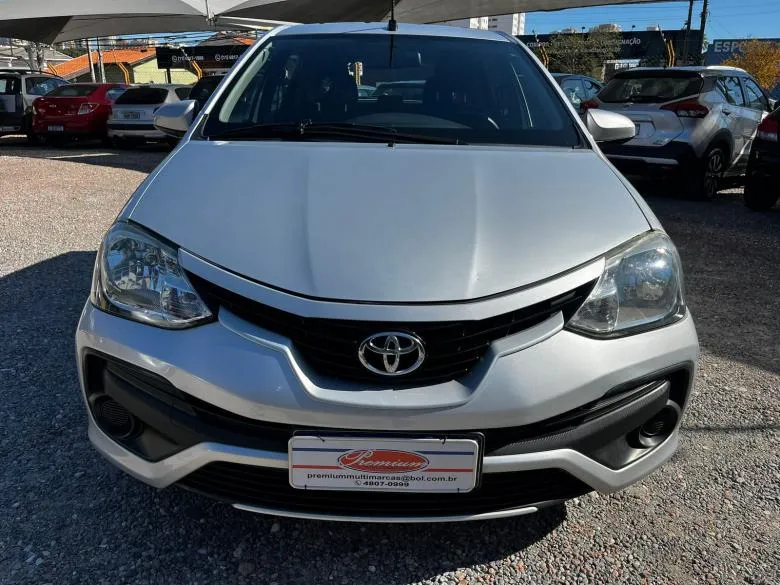 Toyota - ETIOS X 1.3 MT