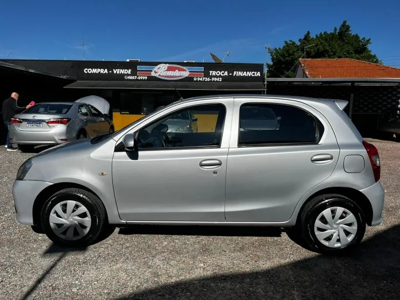 Toyota - ETIOS X 1.3 MT