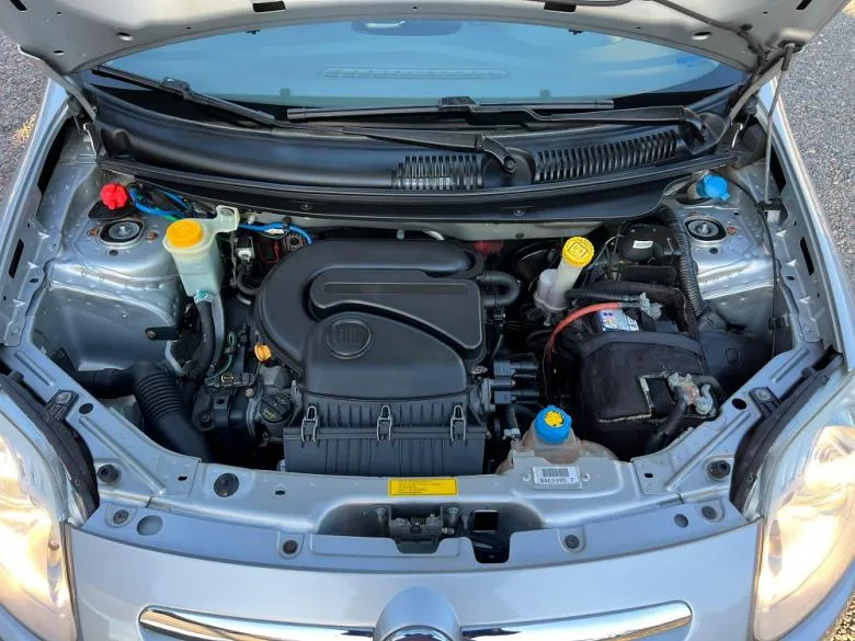 Fiat - PALIO ATTRACTIVE 1.0