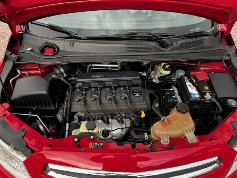 GM - Chevrolet - Prisma LT 1.0