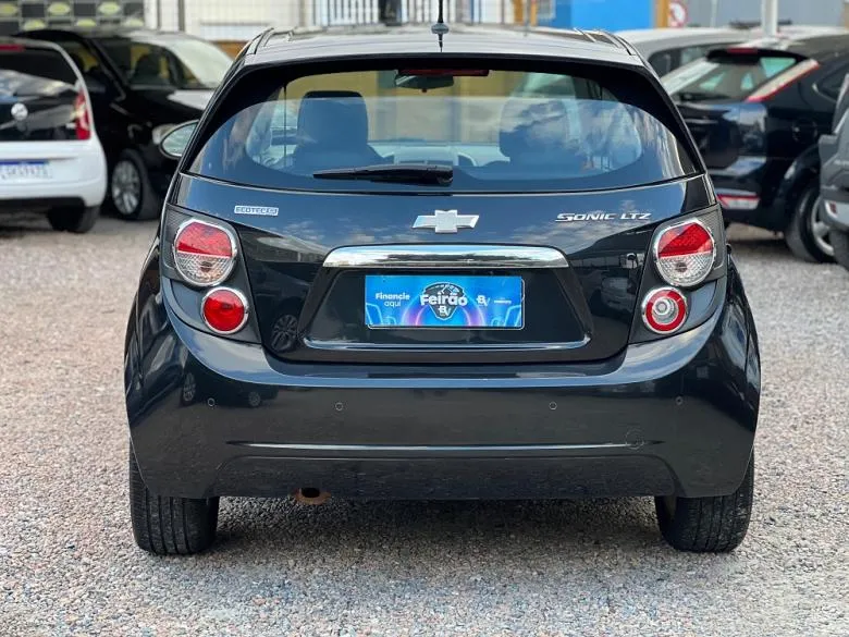 GM - Chevrolet - SONIC LTZ 1.4 AUTOMATICO
